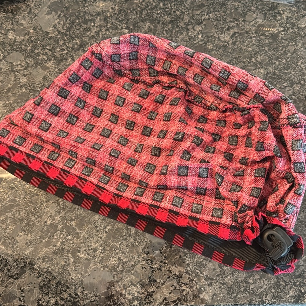 Red and Black Buffalo Check Print Scrub hat - Picture 3 of 4